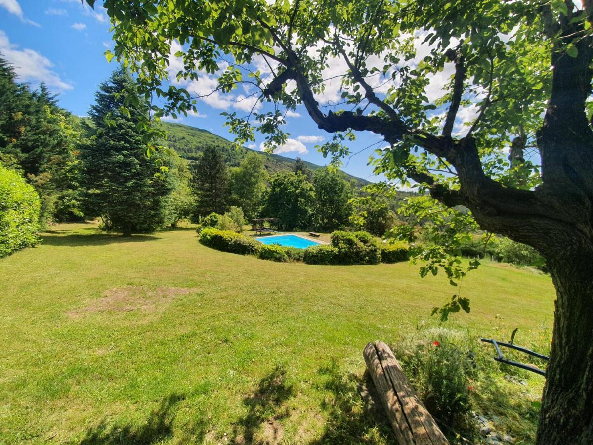 Villa Mas Des Terrasses Aujac  Esterno foto